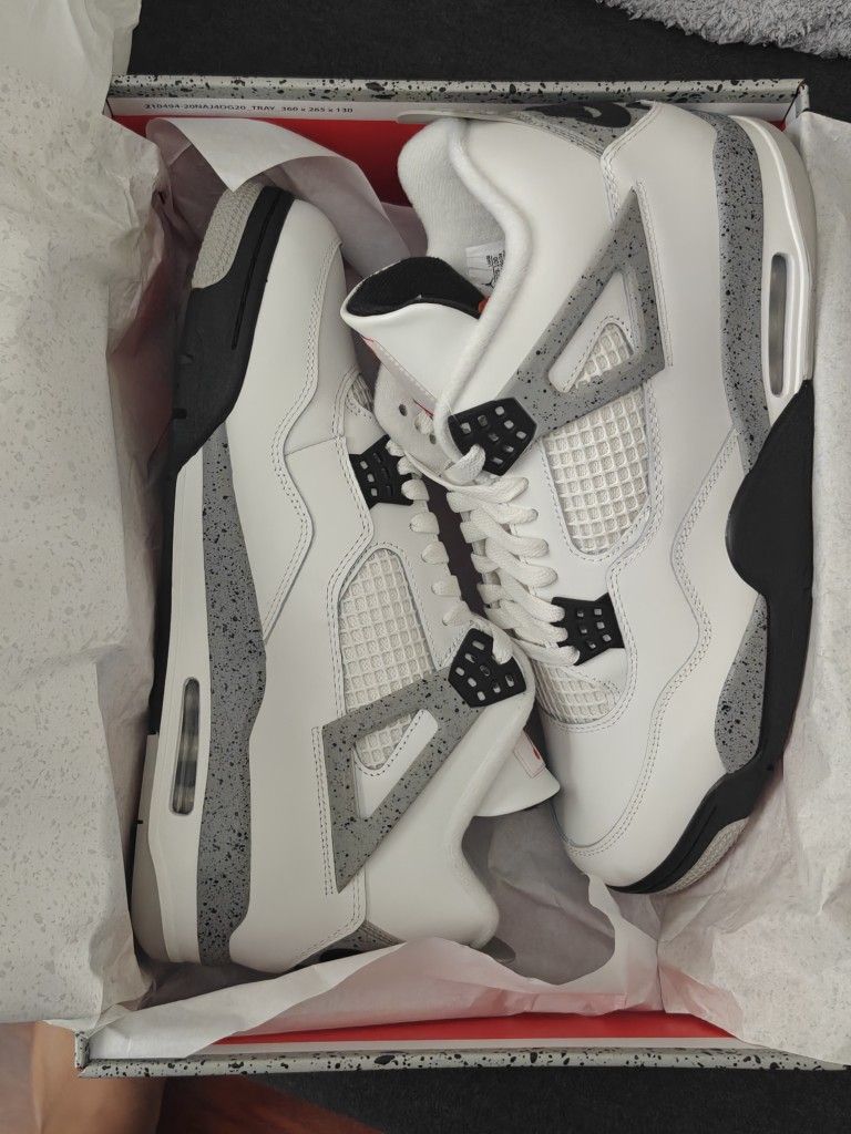Jordan Retro 4 White Cement