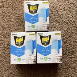 3 Raid Essentials Flying Insect Light Trap