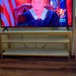 Coffe Table / TV Stand