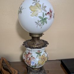 Lilies antique Lamp 