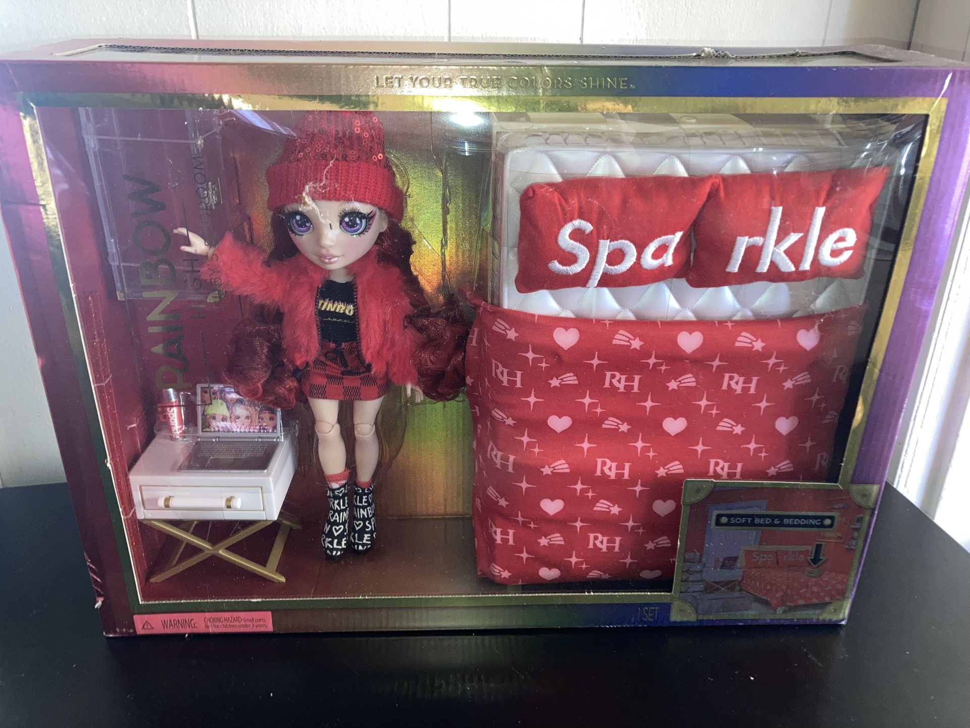 Rainbow High Ruby‘S Bedroom