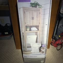 Bathroom Space Saver 