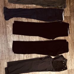 Jeans 👖 for sale 32 x 34 most of them