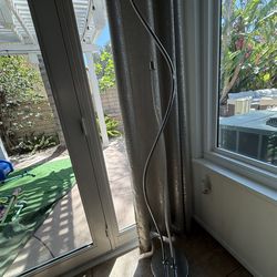 Floor standing led light minimalist