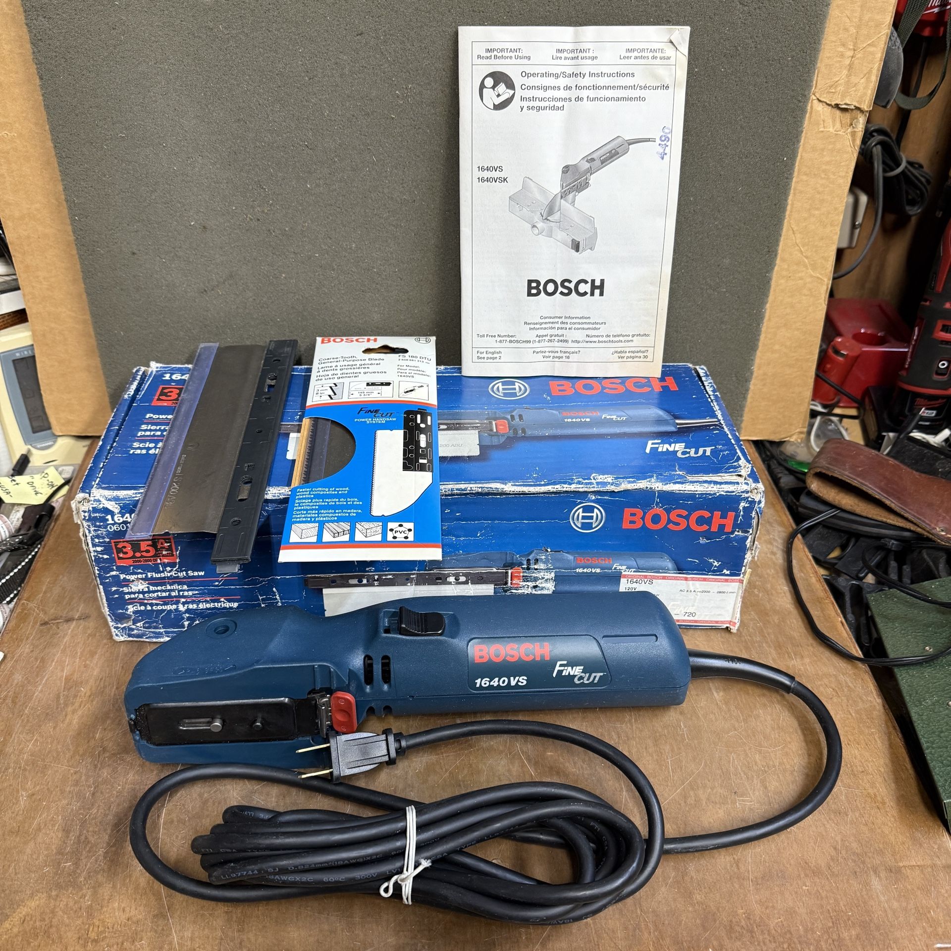 Bosch 1640VS Flush Cut Saw with 180T and 200T Blades, Swiss Made