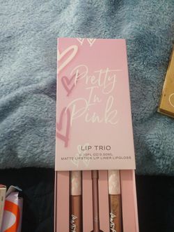 Lola Lip Kit