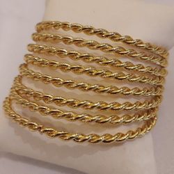 BRACELET SETS ♥️ PRICE HAS BEEN REDUCED!!