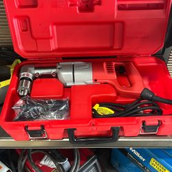 Milwaukee Right Angle Drill