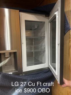 LG 27 Cu Ft French Door Refrigerator