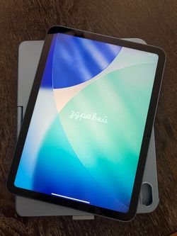 Apple iPad 10th generation Blue 64GB Great Condition