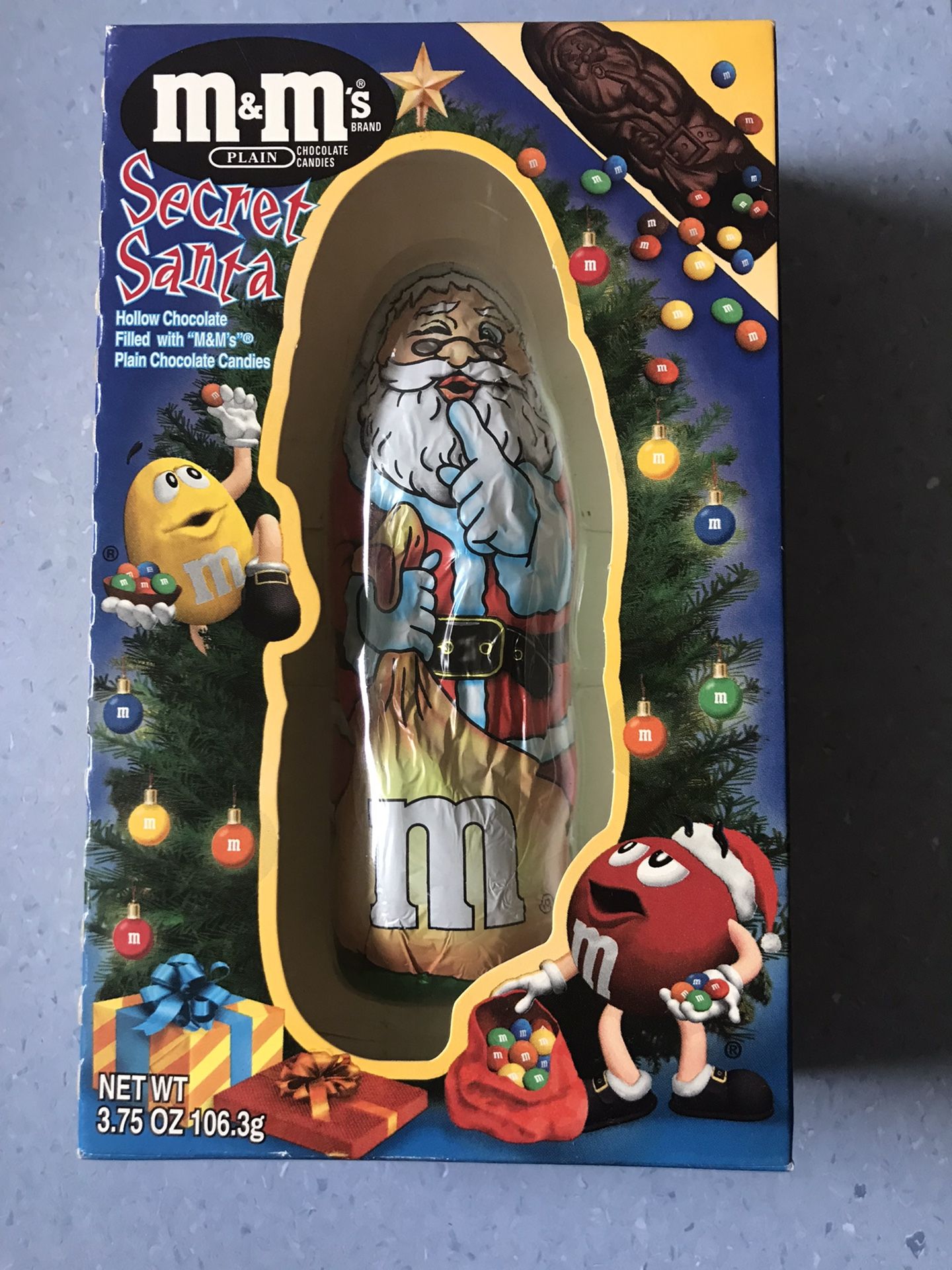 Brand New In Box M&M Secret Santa collectible Hides M & M'S, Nice For A Gift