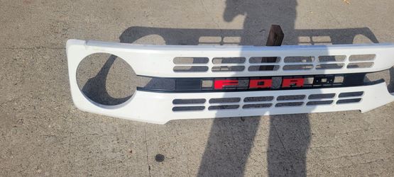 2023 ford bronco grille good