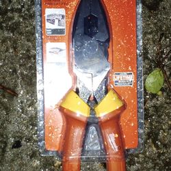Milwaukee Insulated Lineman's Pliers 9"
