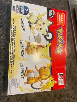 MEGA Pokémon Pikachu Evolution Trio GYH06 - Damaged Box / 100% SEALED BAGS & Manuals