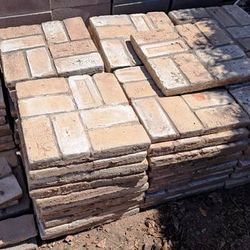 Pavers / Stepping Stones