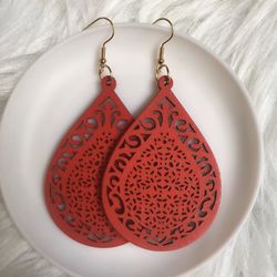 Red drop/dangle earrings boho retro style