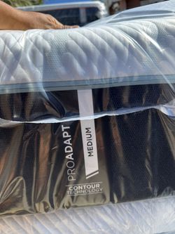 New Cal King Tempurpedic Mattress