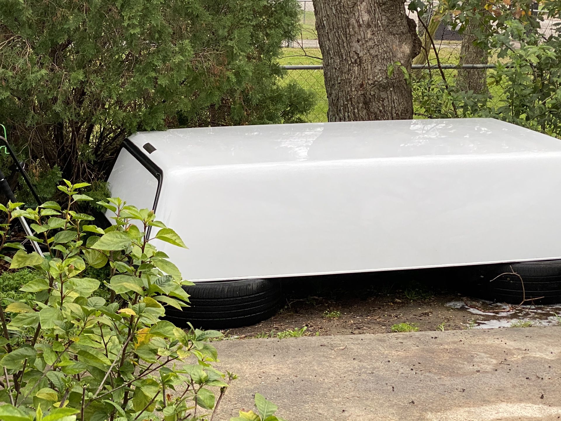 Dodge Ram 2500 long bed camper/Shell for Sale in Houston, TX OfferUp