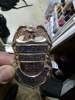 Pinkerton Stg Badge Very Old