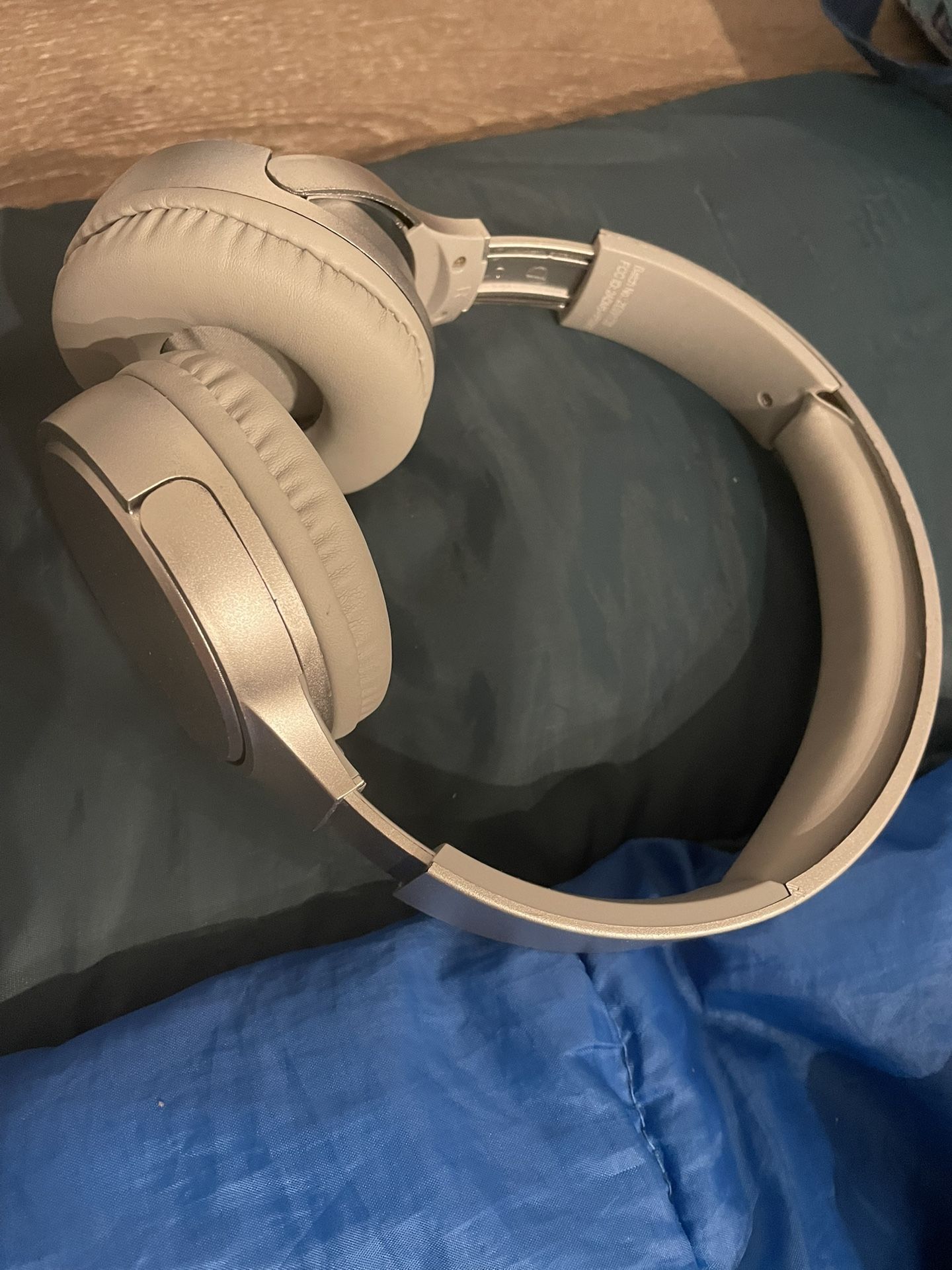 Wireless Headphones