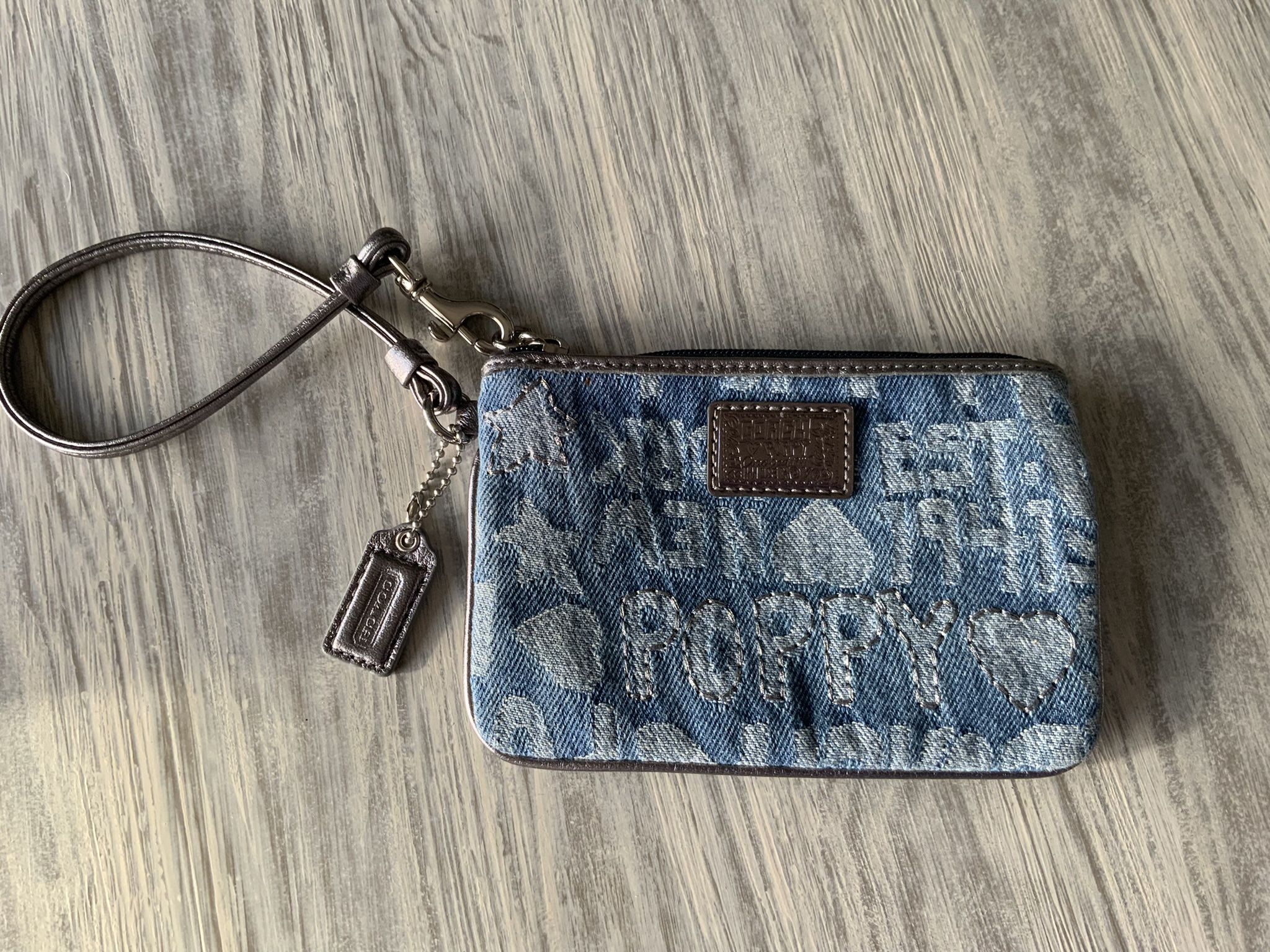 Coach Poppy Wristlet