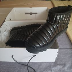 BRAND NEW/ALDO BOOTS