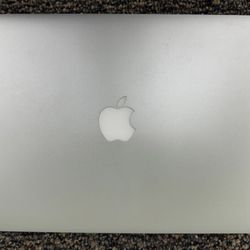 MacBook  2017