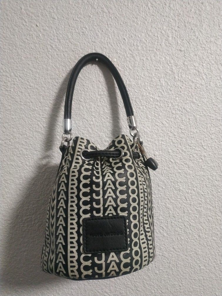 Marc Jacobs Mini Bucket Bag