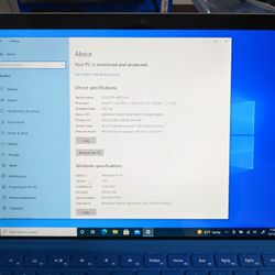 Surface Pro 2017 (i5), Like New Condition