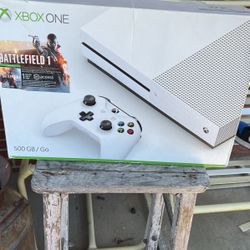 Xbox One S 