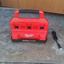 Milwaukee M18 18v Lithium Pack Out 6 Battery Rapido Charger New 