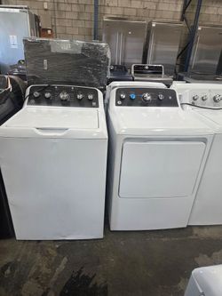 GE top load set washer and Electric dryer white  new