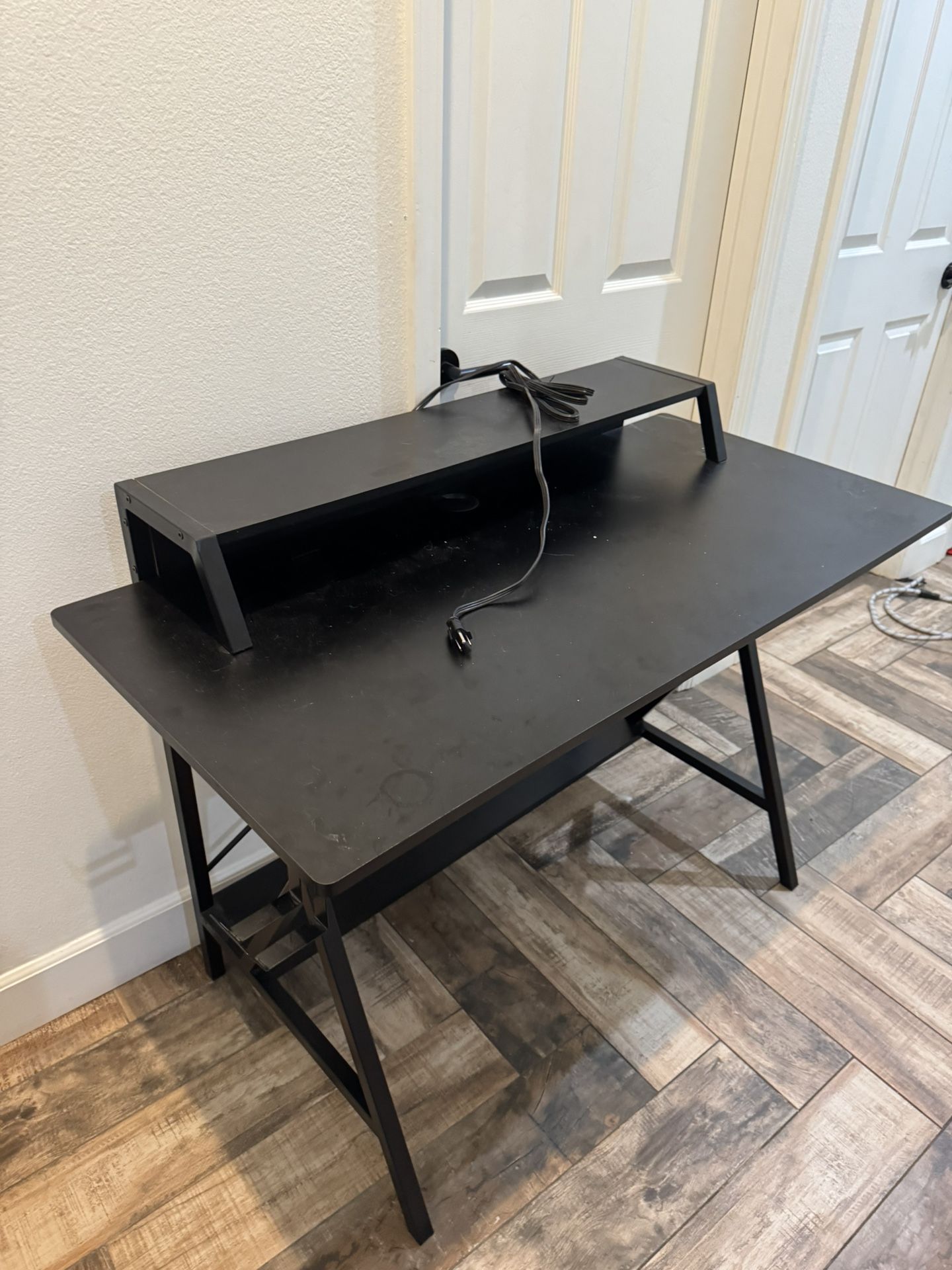 gaming desk