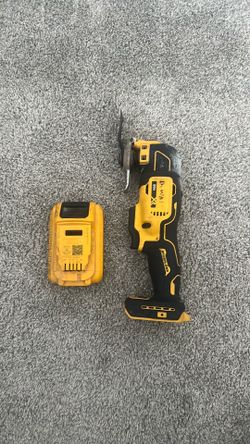 DEWALT XR 20-volt Max Cordless Brushless Variable speed 4 -Piece Oscillating