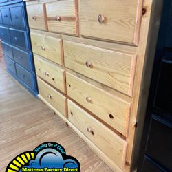 New Natural Wood Wide Nine Drawer Dresser 