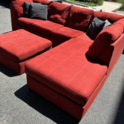 Sectional couch sofa - FREE DELIVERY 