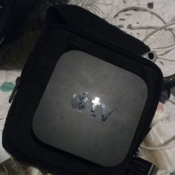 APPLE TV 4th Generation 