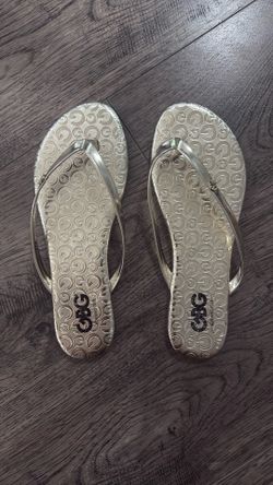 GBG Los Angeles sandals