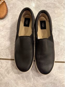 Women’s Ugg sneakers size 11