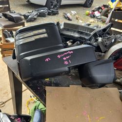 2020-2021 CHEVROLET SILVERADO 1500 RIGHT POWER MIRROR W/TOWING, TURN SIGNAL LIGH