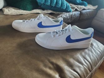 Nike Courts Size 14