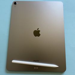 Apple IPad Air 13” (M2 chip / 2024  model) 128GB with Pen, keyboard & Accessories (warranty 10/2025)