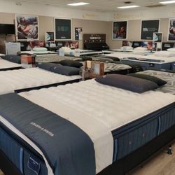 Quality Queen Mattress, Box , Metal Frame.