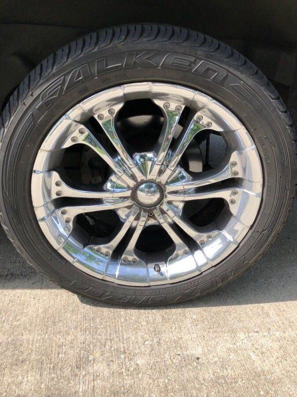 Brand New Tires, with 6 lugs 20' Rims $500 obo