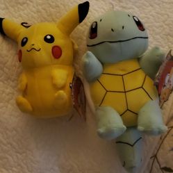 PIKACHU AND SQUIRTLE  SNORLAX AND KEYCHAIN 