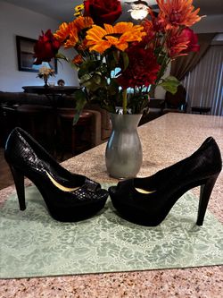 High Heel Shoes $10.00