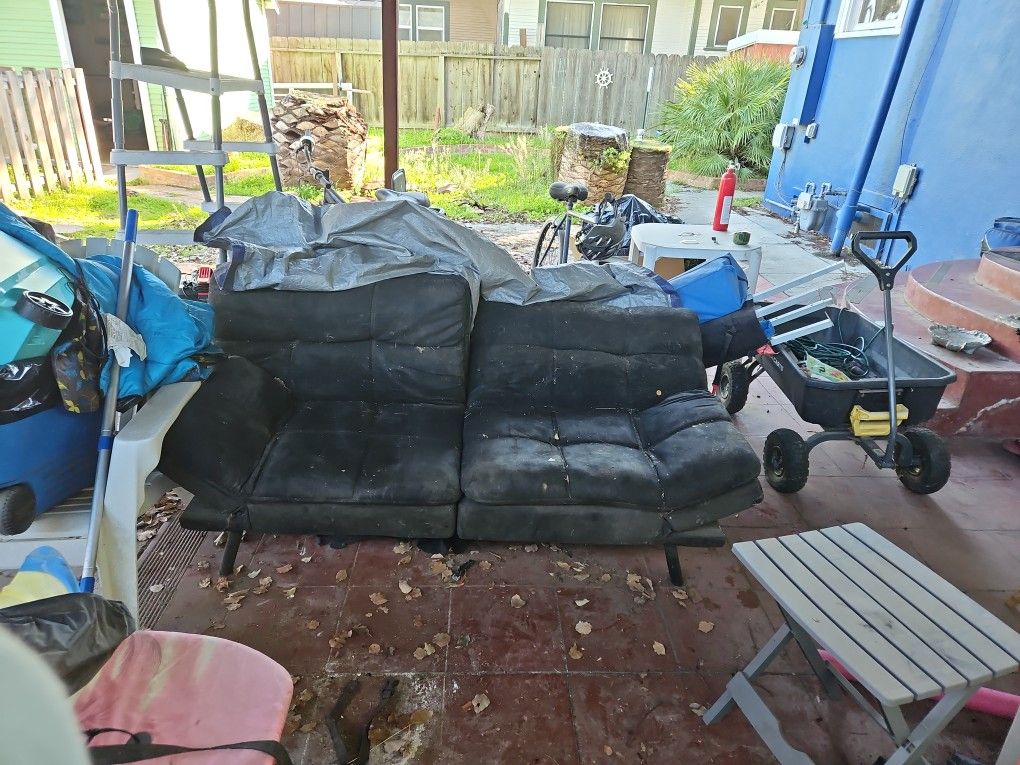 Simple Reclining Garage Futon - UnSpouse My House!