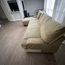 Big Sectional Couch 