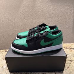 Nike Air Jordan 1 Low Lucky Green 553558-065 Men’s Size 10.5 Brand New