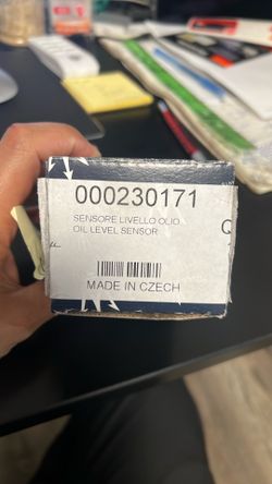 Oil level sensor - Maserati Guibli